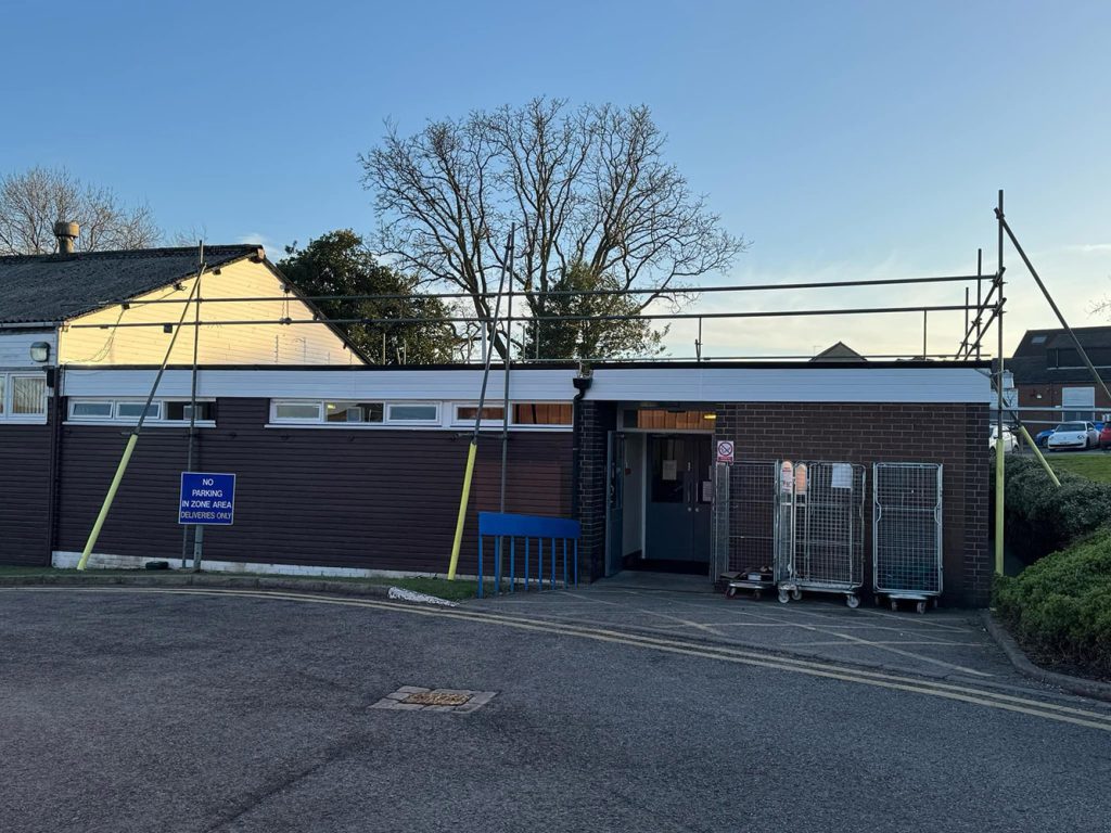 NHS-Roof06