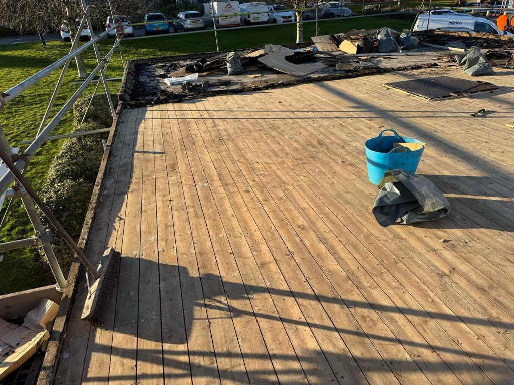 NHS-Roof09